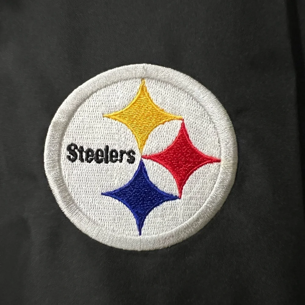 Men’s Steelers windbreaker vest. NWOT SIZE XL Reebok